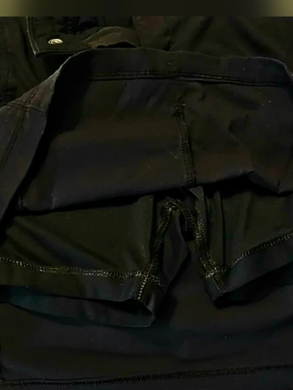 Columbia Women's Skort Size 6 / 38 Black. Water repellant w/Omnishield.